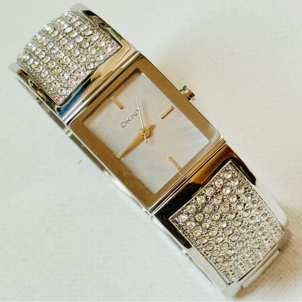 DKNY  Mother Of Pearl Women's Crystals 6.25" MAX Bracelet Watch Silver NY-4733